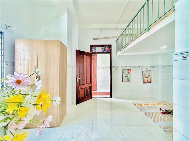 DUPLEX WINDOW TRỜI NEAR HUIT
