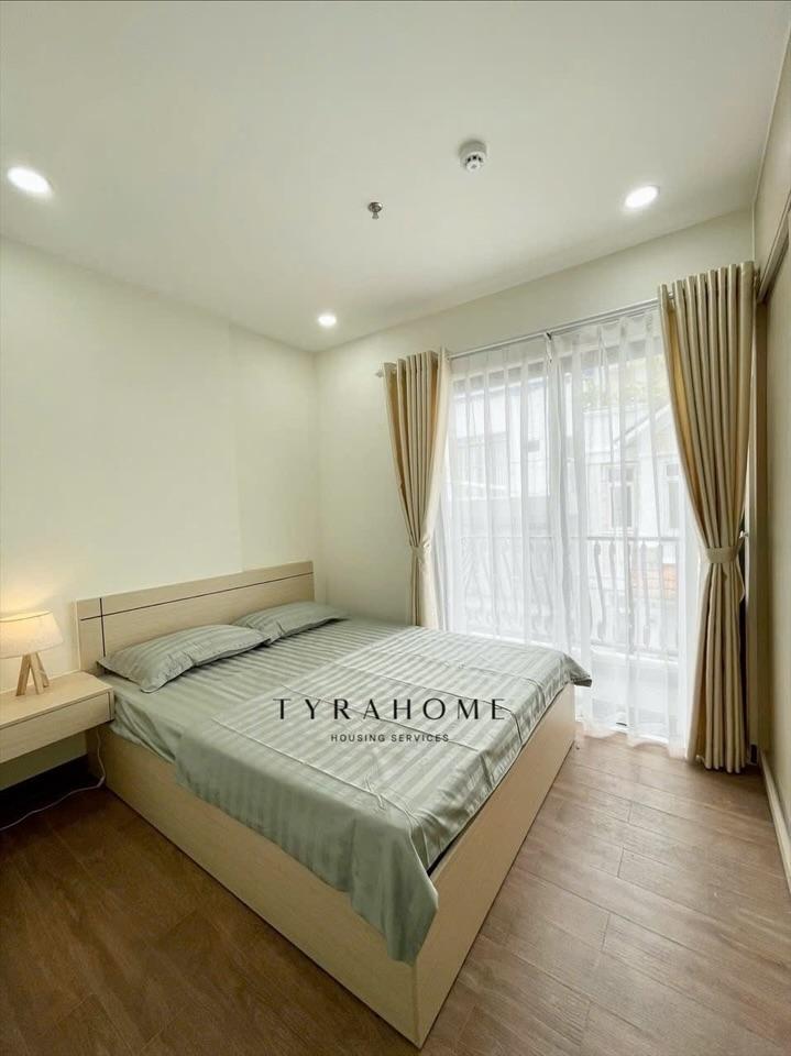 SERVICED APARTMENT FULLY FURNISHED MÁY GIẶT RIÊNG WITH BALCONY