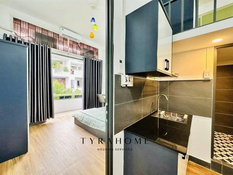 SERVICED APARTMENT FULLY FURNISHED WITH BALCONY
