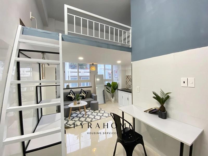 PHÒNG FULLY FURNISHED WITH WINDOW