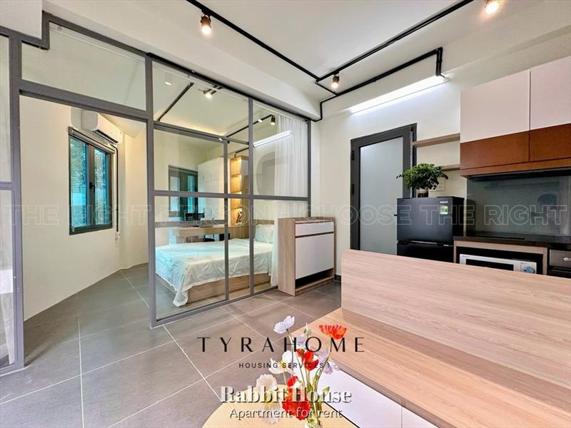 CĂN HỘ DỊCH VỤ FULL NỘI THẤT MÁY GIẶT RIÊNG CÓ CỬA SỔ