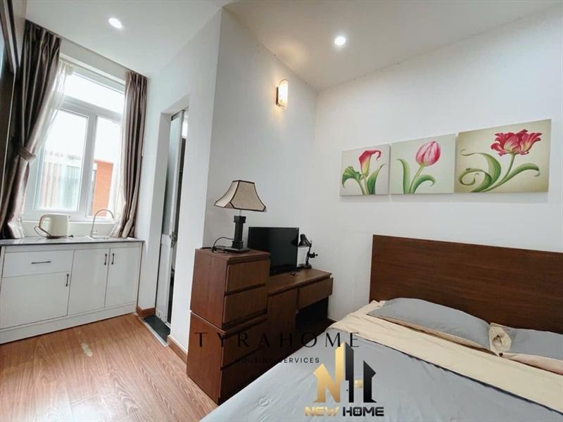 PHÒNG FULL NỘI THẤT CÓ CỬA SỔ