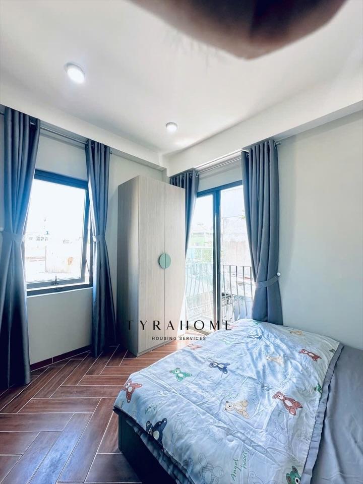 PHÒNG FULLY FURNISHED MÁY GIẶT RIÊNG WITH BALCONY