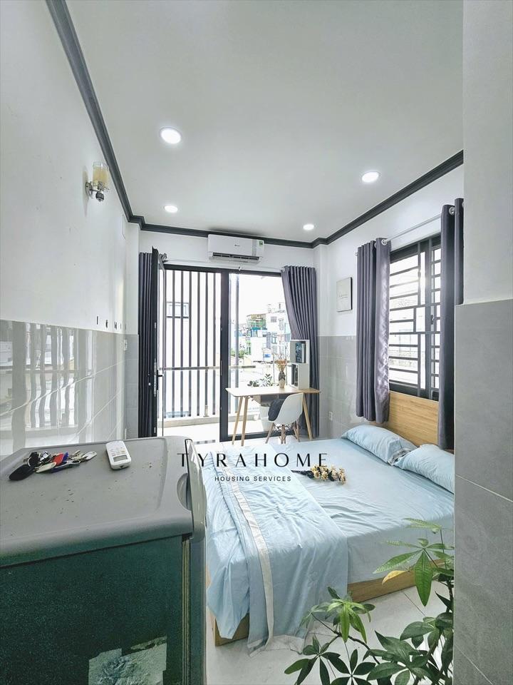 PHÒNG FULL NỘI THẤT CÓ BAN CÔNG