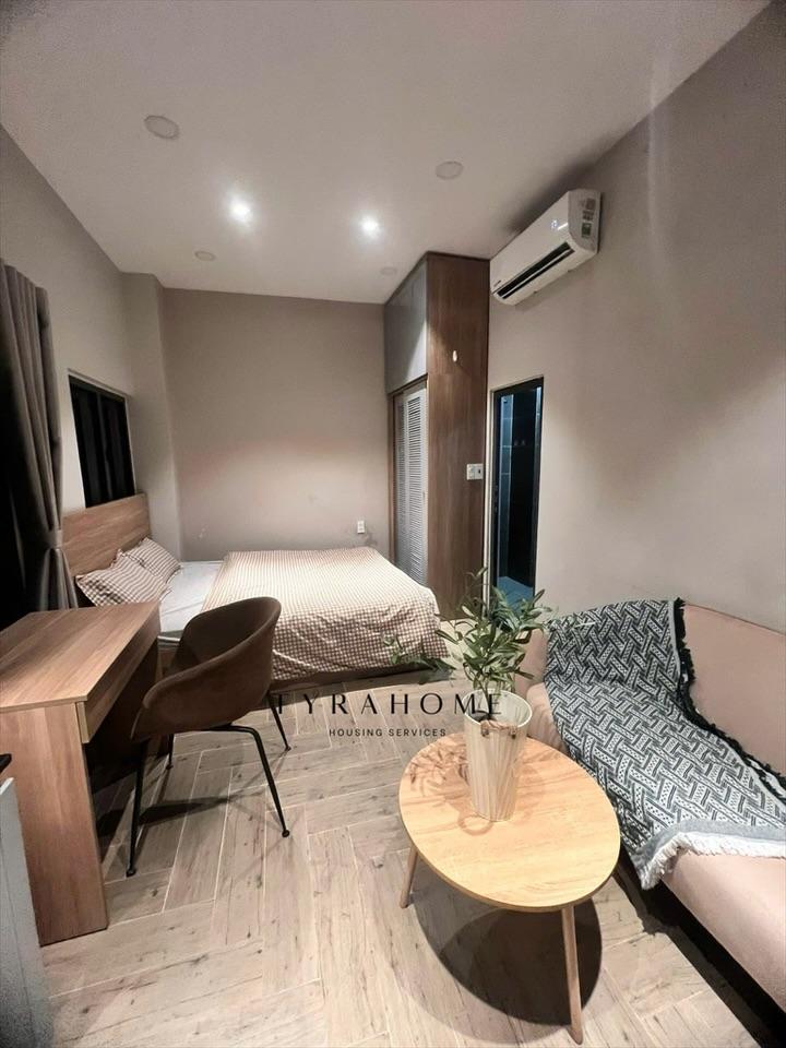 PHÒNG FULL NỘI THẤT CÓ CỬA SỔ