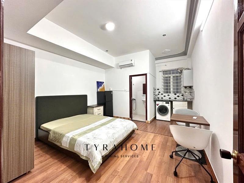 PHÒNG FULL NỘI THẤT MÁY GIẶT RIÊNG CÓ CỬA SỔ