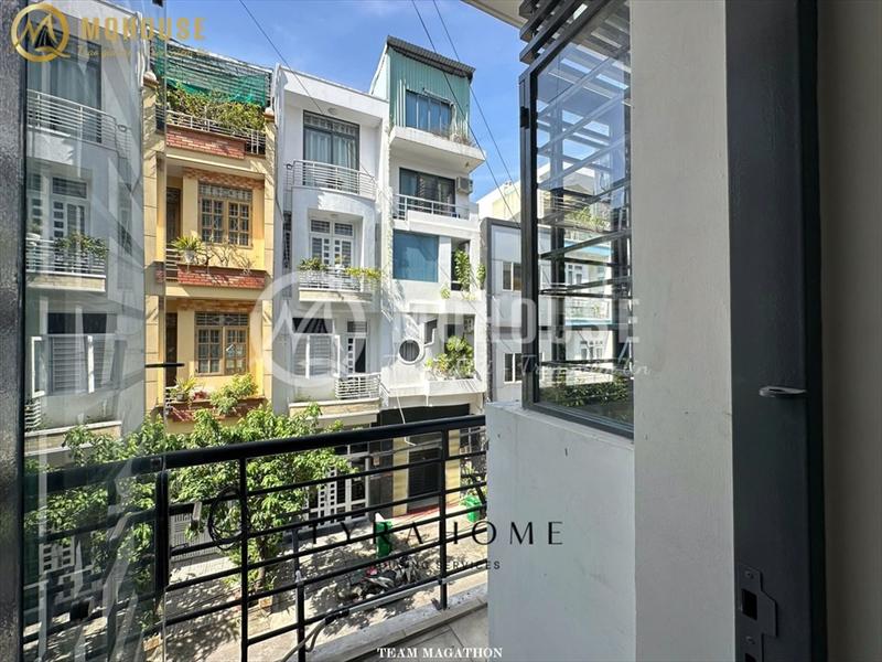 PHÒNG FULL NỘI THẤT CÓ BAN CÔNG