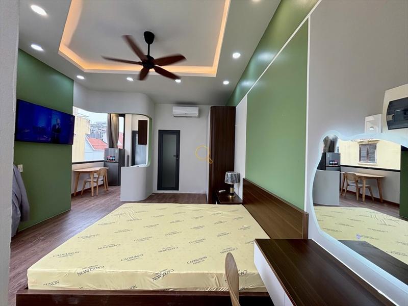 CĂN HỘ DỊCH VỤ FULL NỘI THẤT MÁY GIẶT RIÊNG CÓ BAN CÔNG