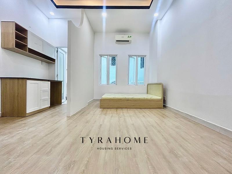 CĂN HỘ DỊCH VỤ FULL NỘI THẤT CÓ CỬA SỔ