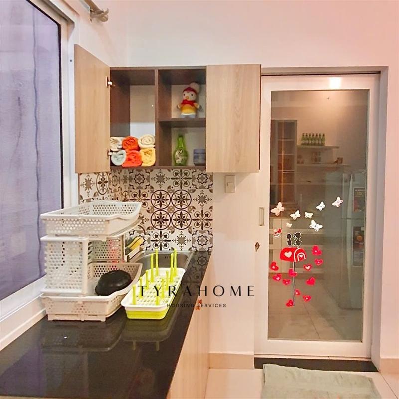 PHÒNG FULLY FURNISHED WITH WINDOW