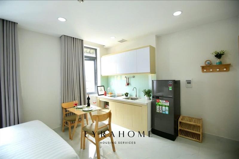 PHÒNG FULL NỘI THẤT CÓ CỬA SỔ