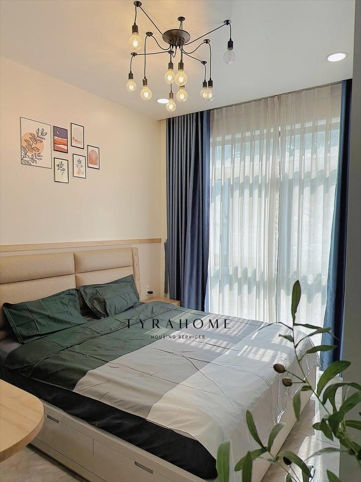 SERVICED APARTMENT FULLY FURNISHED WITH BALCONY