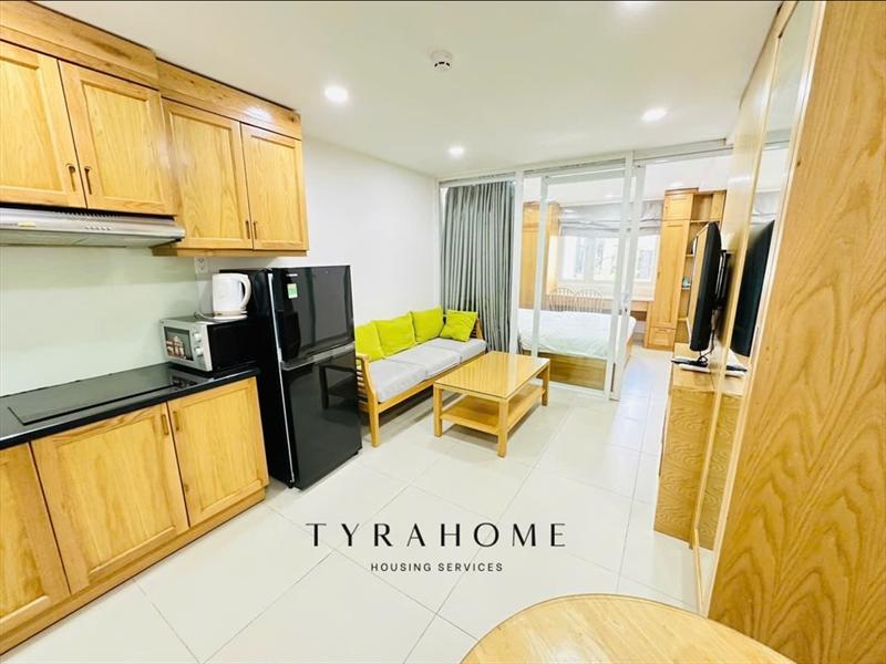 CĂN HỘ DỊCH VỤ FULL NỘI THẤT CÓ CỬA SỔ
