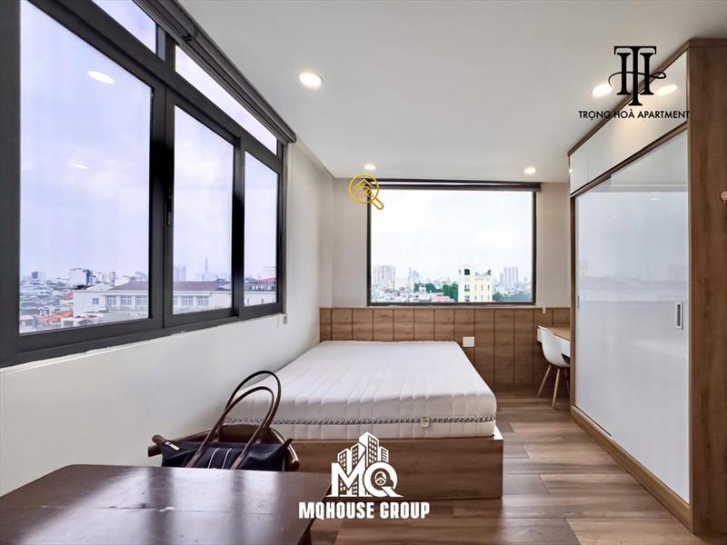 SERVICED APARTMENT FULLY FURNISHED WITH WINDOW