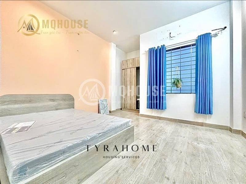 PHÒNG FULLY FURNISHED WITH WINDOW