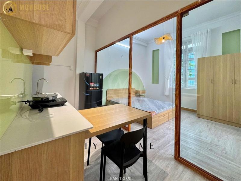 CĂN HỘ DỊCH VỤ FULL NỘI THẤT MÁY GIẶT RIÊNG CÓ CỬA SỔ