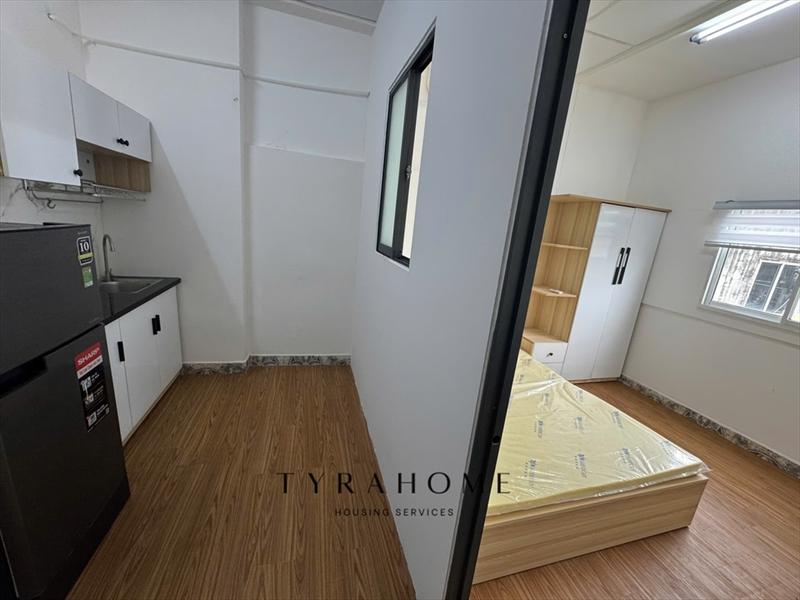 PHÒNG FULL NỘI THẤT CÓ CỬA SỔ