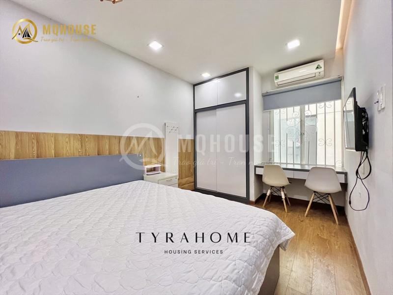 PHÒNG FULLY FURNISHED WITH WINDOW