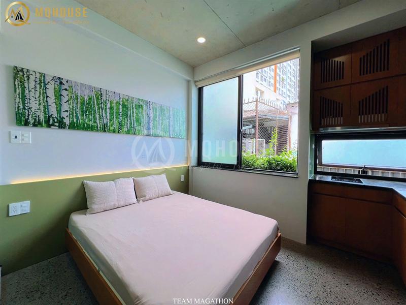 PHÒNG FULLY FURNISHED WITH WINDOW
