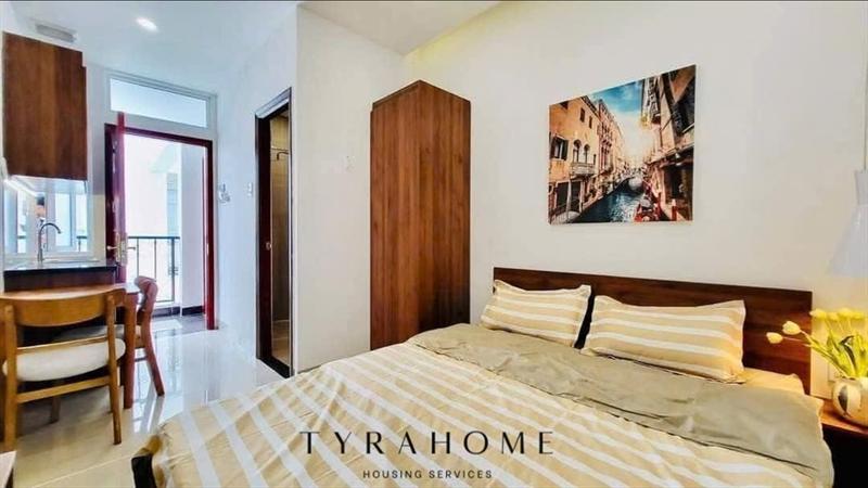 PHÒNG FULLY FURNISHED WITH WINDOW