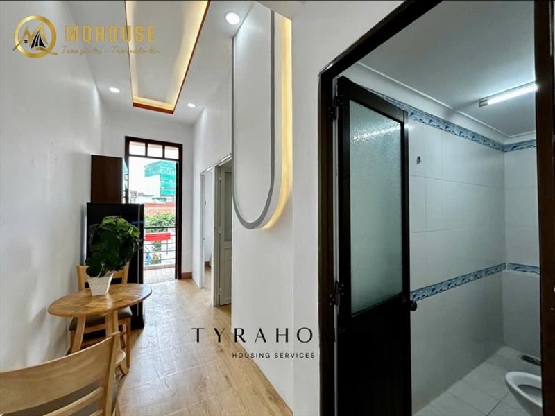 SERVICED APARTMENT FULLY FURNISHED WITH BALCONY