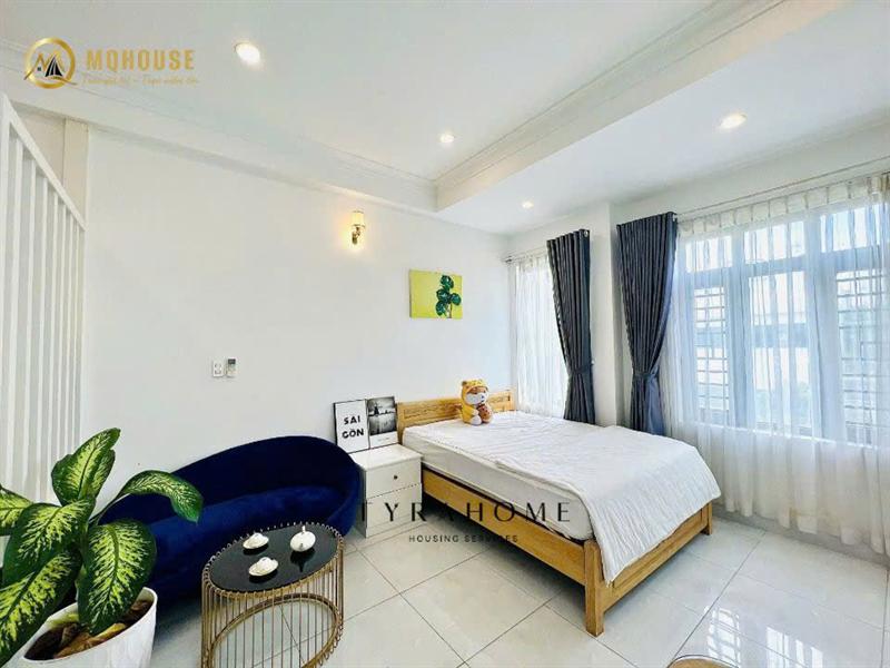 CĂN HỘ DỊCH VỤ FULL NỘI THẤT CÓ CỬA SỔ