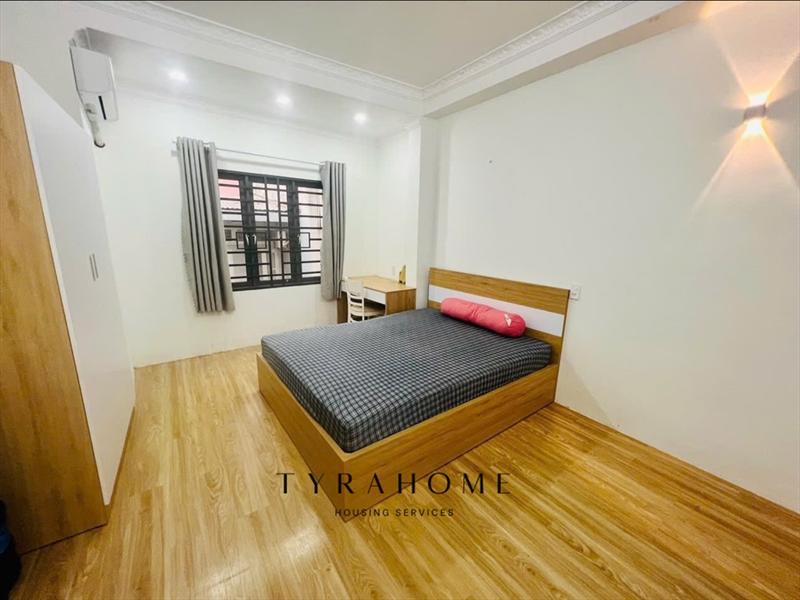 SERVICED APARTMENT FULLY FURNISHED WITH WINDOW