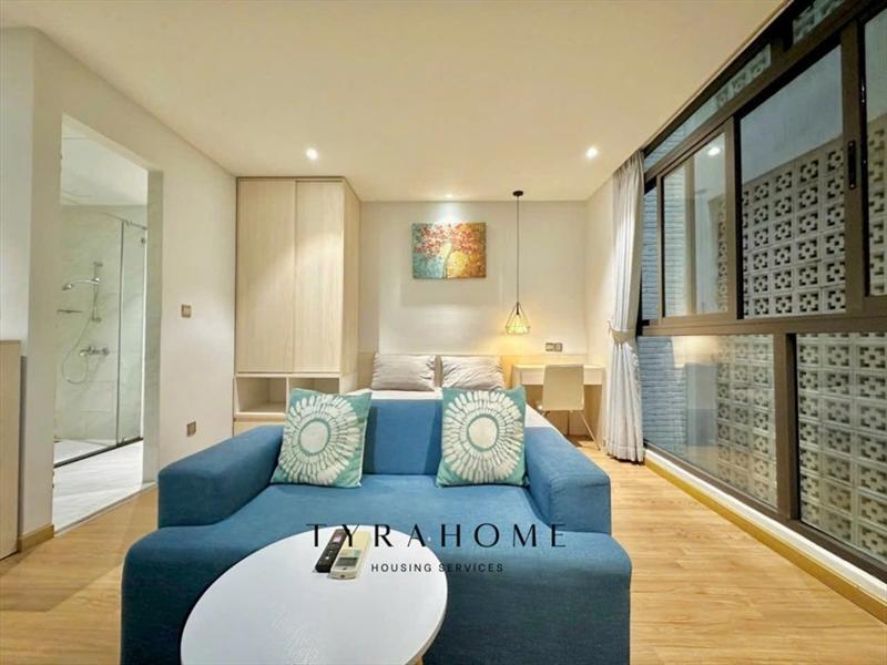 CĂN HỘ DỊCH VỤ FULL NỘI THẤT CÓ CỬA SỔ
