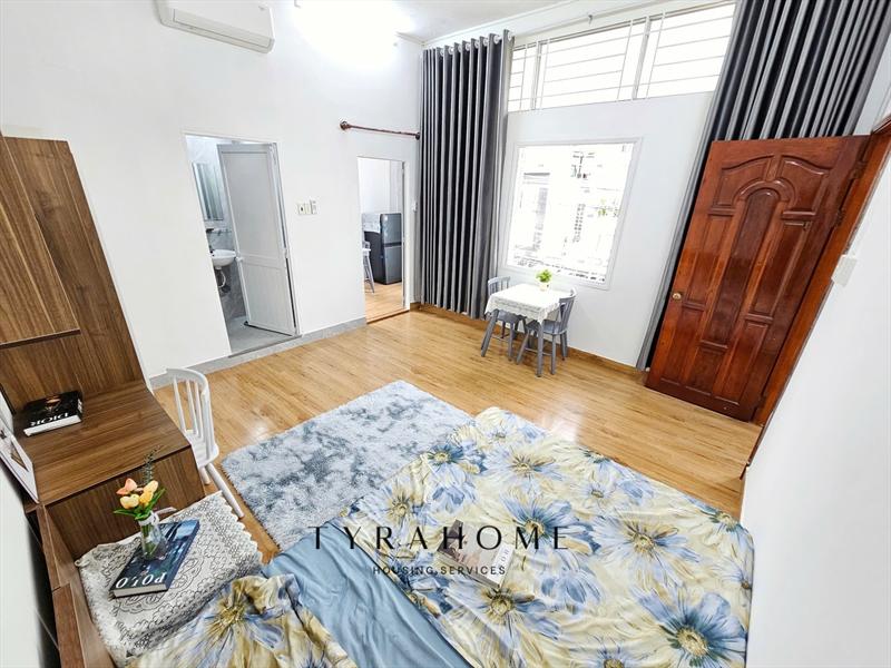 CĂN HỘ DỊCH VỤ FULL NỘI THẤT MÁY GIẶT RIÊNG CÓ BAN CÔNG