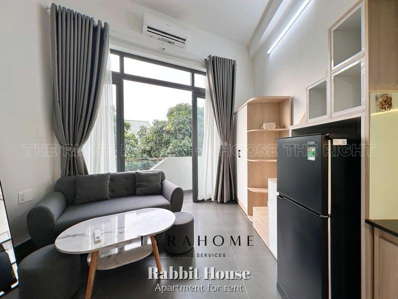PHÒNG FULLY FURNISHED WITH BALCONY