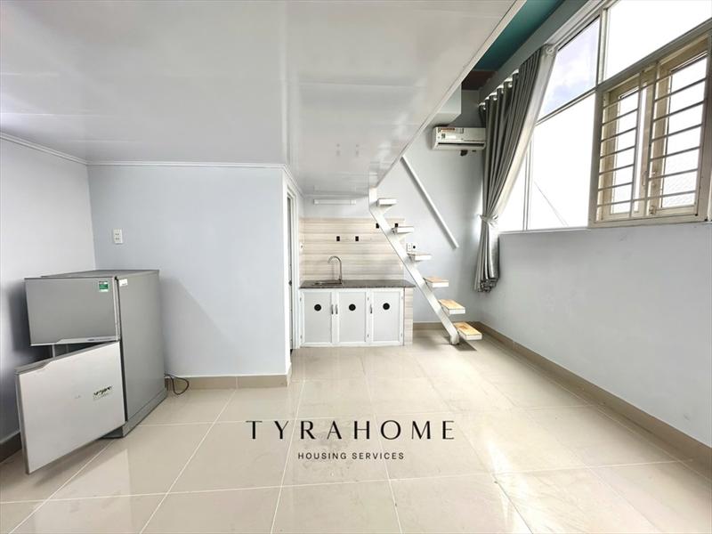PHÒNG FULLY FURNISHED WITH WINDOW