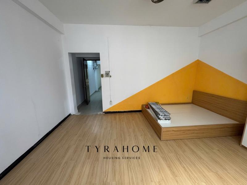 PHÒNG FULLY FURNISHED WITH WINDOW