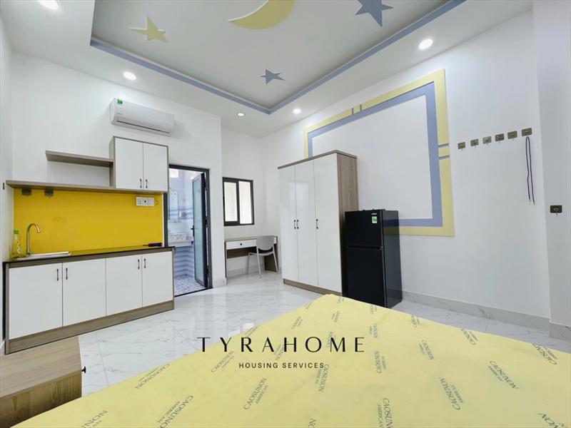 PHÒNG FULL NỘI THẤT CÓ CỬA SỔ