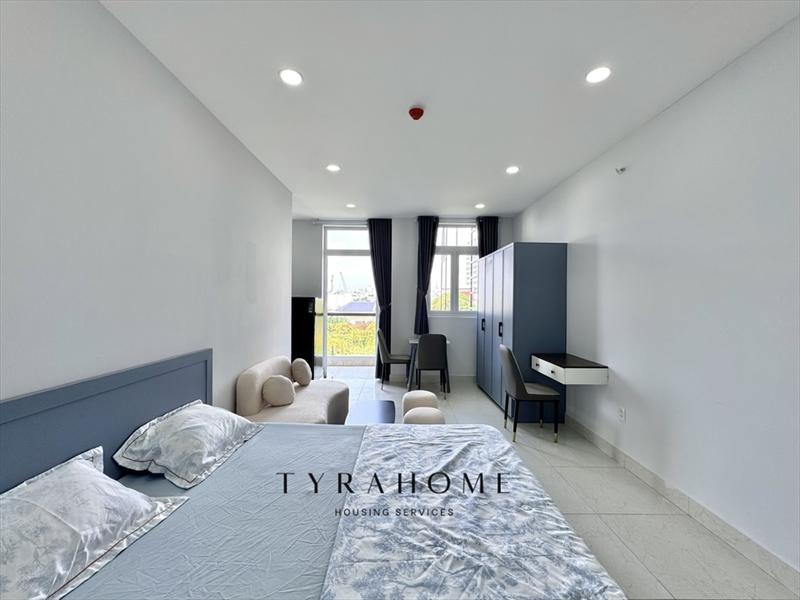 CĂN HỘ DỊCH VỤ FULL NỘI THẤT CÓ BAN CÔNG