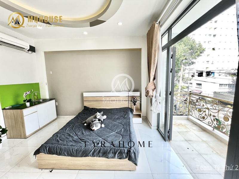 PHÒNG FULLY FURNISHED WITH BALCONY