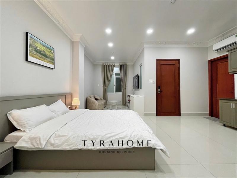SERVICED APARTMENT FULLY FURNISHED WITH WINDOW