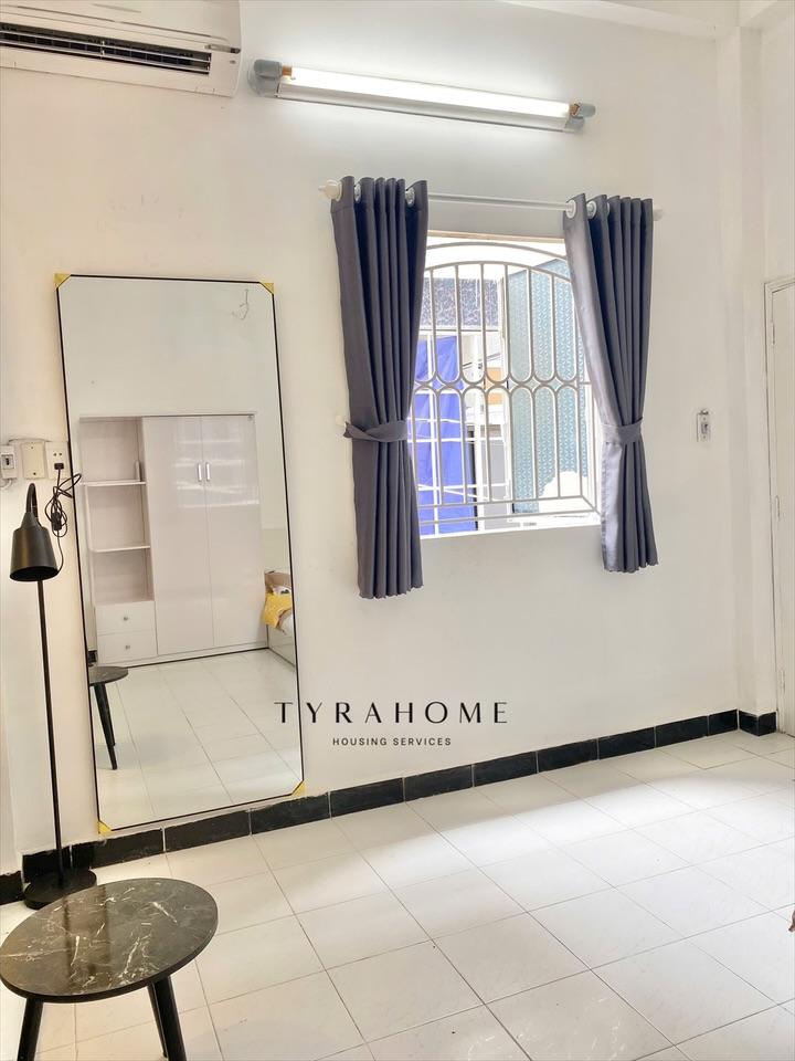 PHÒNG FULL NỘI THẤT CÓ BAN CÔNG