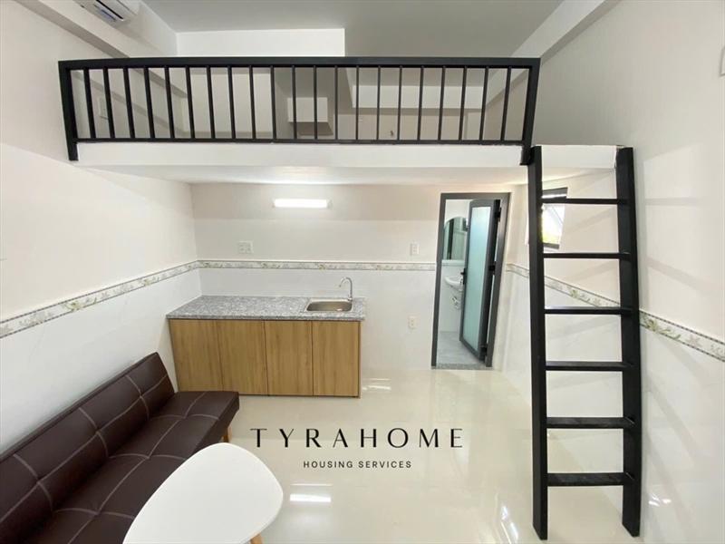 PHÒNG FULLY FURNISHED WITH WINDOW