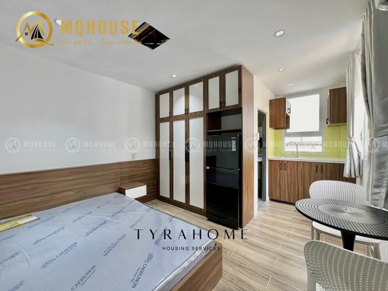 PHÒNG FULL NỘI THẤT CÓ CỬA SỔ