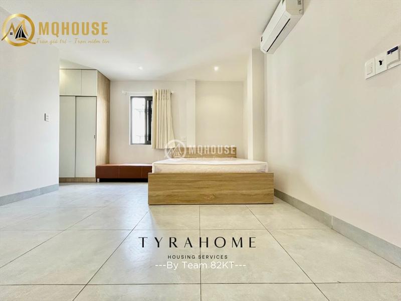 PHÒNG FULLY FURNISHED WITH WINDOW