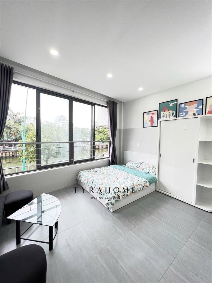 PHÒNG FULL NỘI THẤT CÓ CỬA SỔ