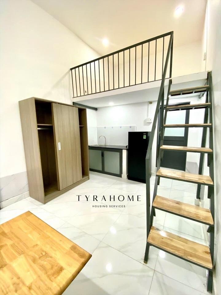 PHÒNG FULL NỘI THẤT CÓ CỬA SỔ