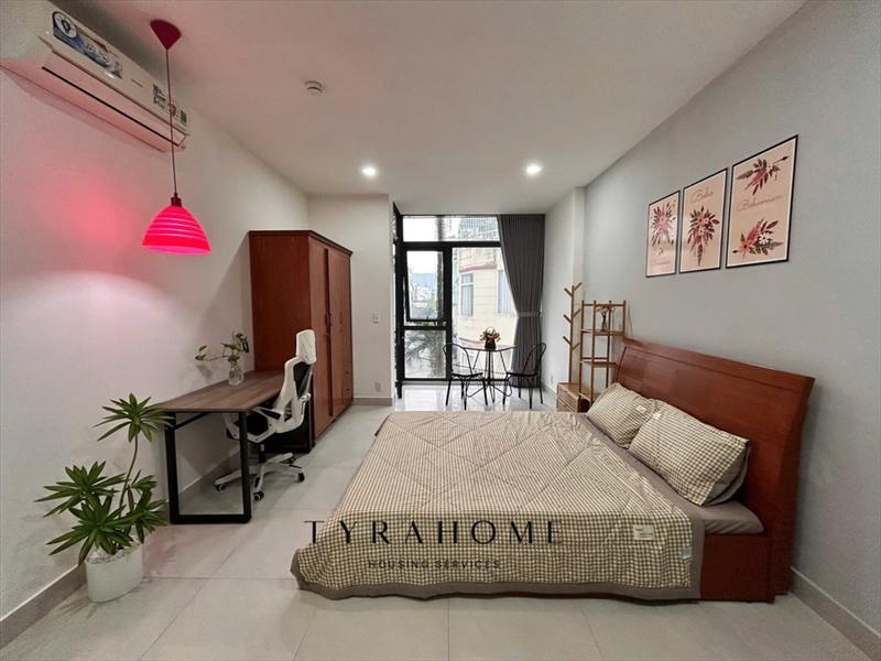 CĂN HỘ DỊCH VỤ FULL NỘI THẤT CÓ BAN CÔNG