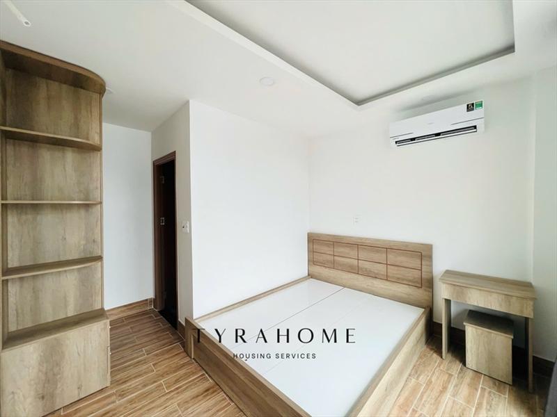 PHÒNG FULLY FURNISHED WITH BALCONY