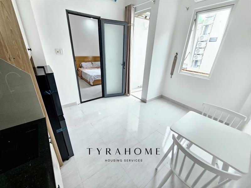 SERVICED APARTMENT FULLY FURNISHED MÁY GIẶT RIÊNG WITH BALCONY