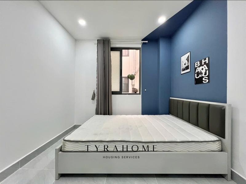 PHÒNG FULLY FURNISHED WITH WINDOW