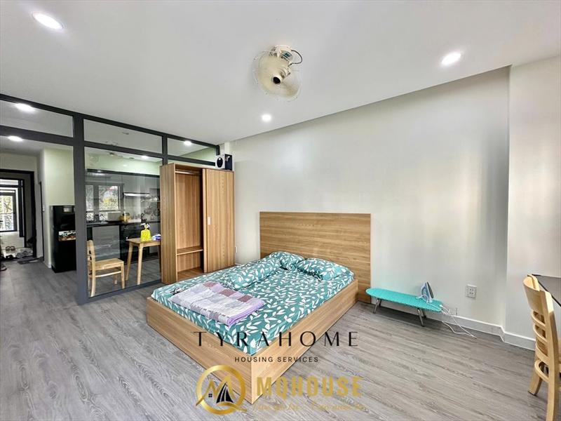 SERVICED APARTMENT FULLY FURNISHED WITH BALCONY