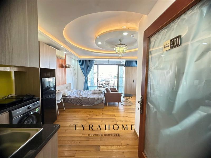 SERVICED APARTMENT FULLY FURNISHED WITH BALCONY