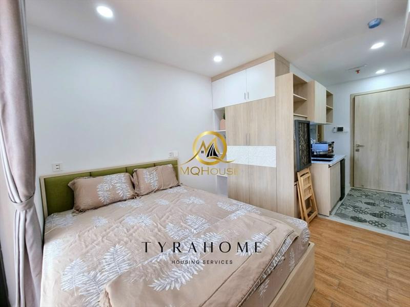 SERVICED APARTMENT FULLY FURNISHED WITH BALCONY