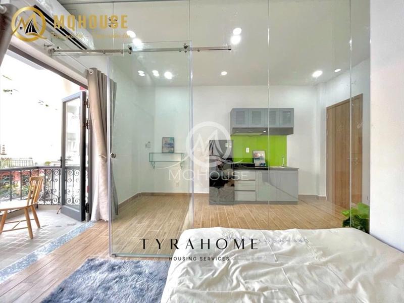 SERVICED APARTMENT FULLY FURNISHED WITH BALCONY